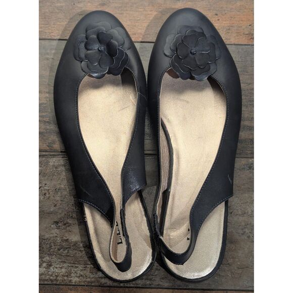 LL Bean Navy Blue Slingback Flats - Size 9 1/2 - Sweet Floral Detail! - Picture 1 of 4